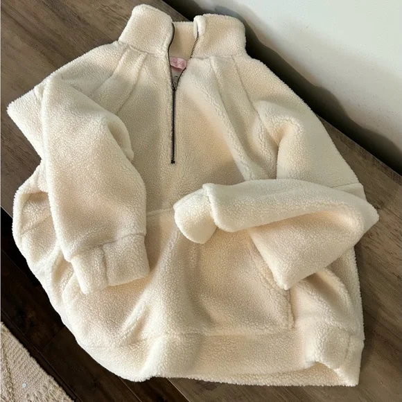 Pink Lily Cream Fleece Women’s Half Zip Top - Picture 1 of 5